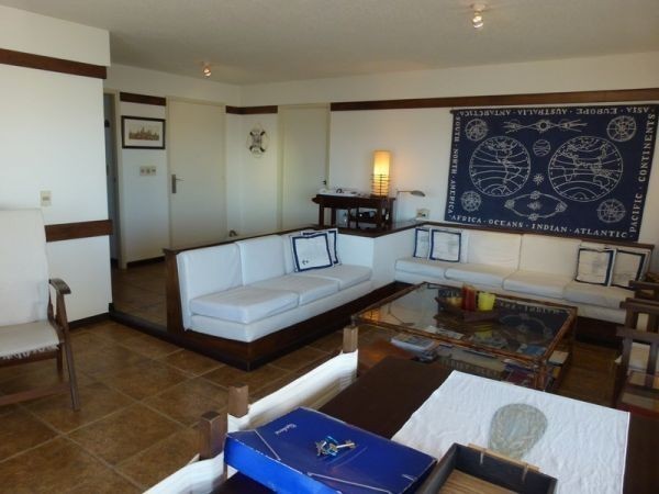 Departamento en venta y alquiler frente al puerto Punta del Este